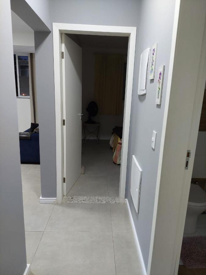 Otimo Apartamento Sobreloja Com Wifi E Estacionamento Incluso Maringa Luaran gambar