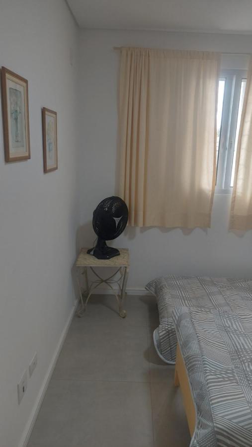 Otimo Apartamento Sobreloja Com Wifi E Estacionamento Incluso Maringa Luaran gambar